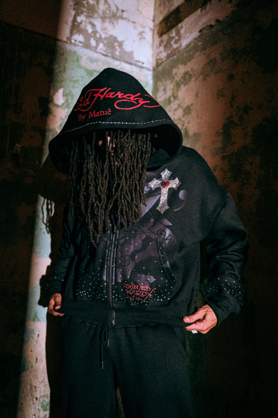 Ed Hardy x Matuê "Cruz" Moletom Zip Up Preto