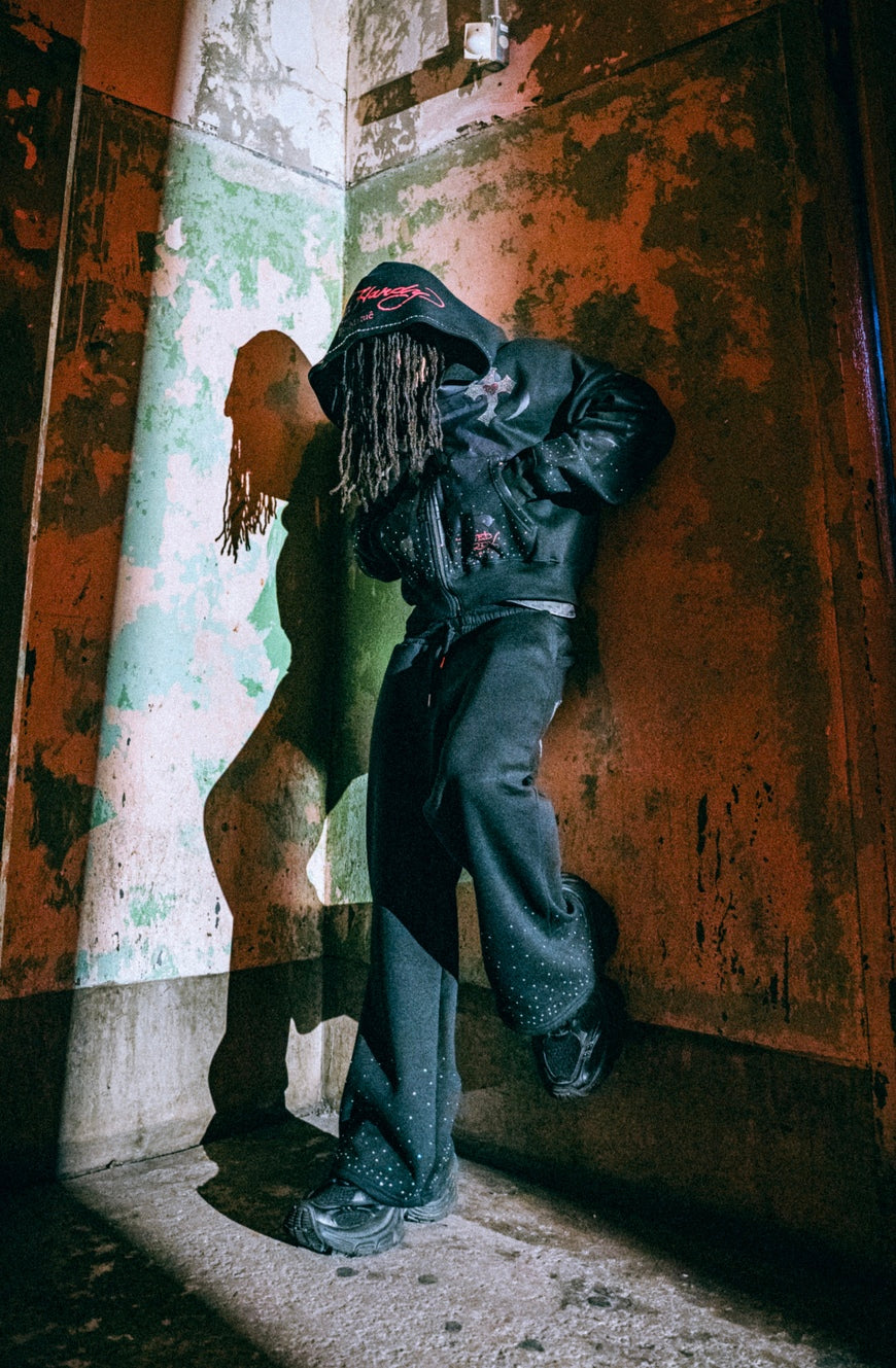 Ed Hardy x Matuê "Cruz" Moletom Zip Up Preto